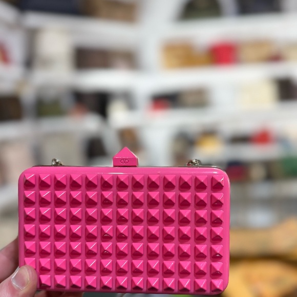 Valentino Garavani Handbags - Valentino Garavani pink Bag